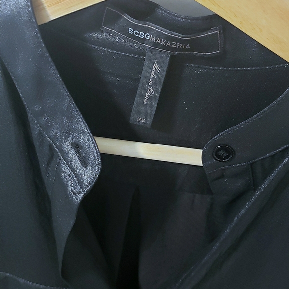 BCBG MaxAzria | Button Down Shirt - Picture 4 of 7